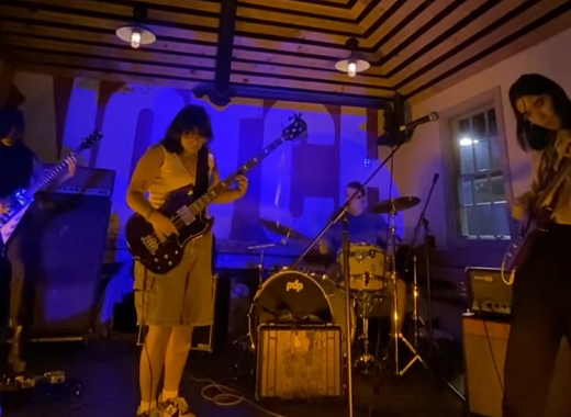 Live photo of Brooklyn band Wince